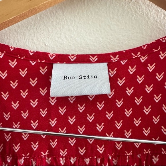 Rue Stiic Red Printed Deep V Neck Font Buttons Midi Dress Size Small - Picture 6 of 8
